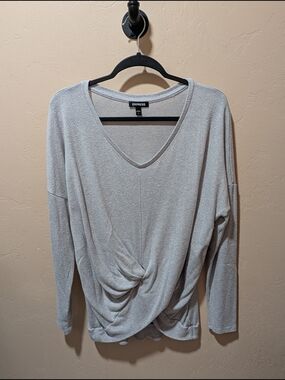 Women's Express Light Gray V-Neck Twist Front Long Sleeve Sweater Large